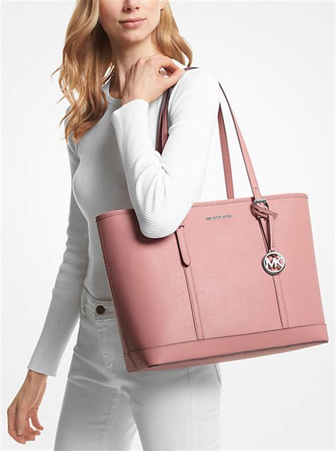 le cuir saffiano michael kors infos|Michael Kors saffiano vinyl.